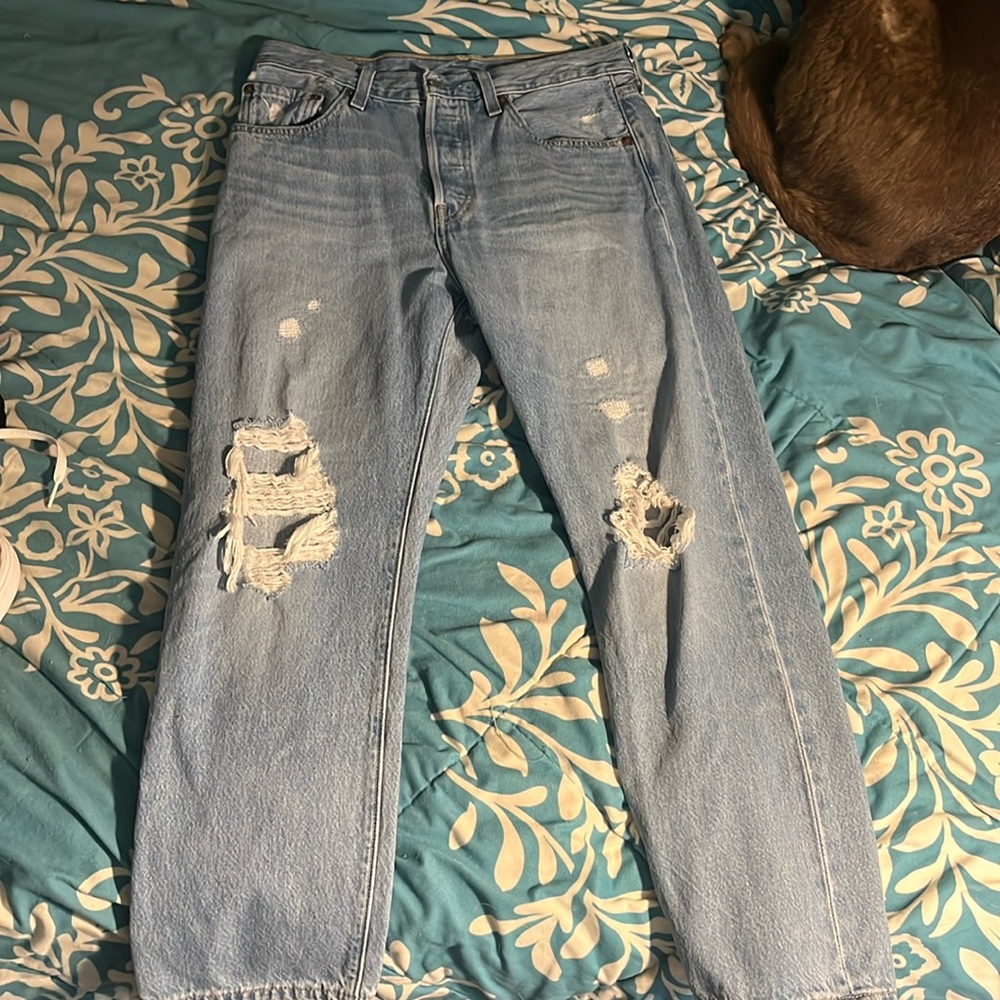 Levi 501 mom jeans light blue